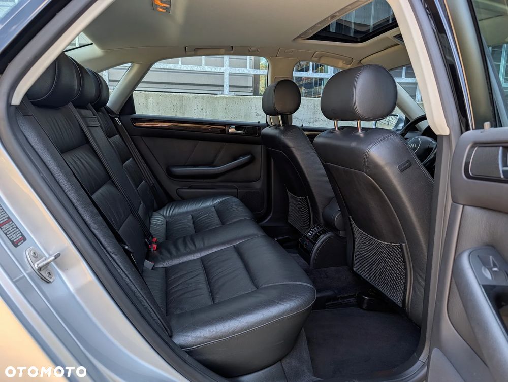 Audi A6 Limousine 2.5 TDI Quattro Tiptr - 26