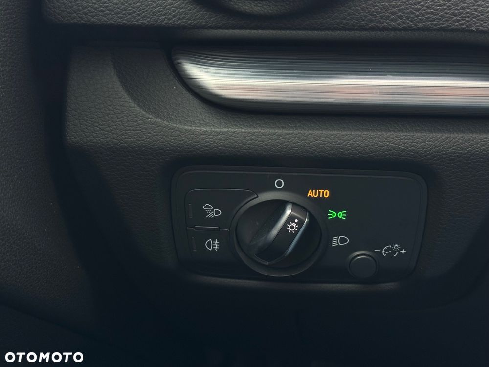 Audi A3 Sportback 35 TFSI Sport S tronic - 12