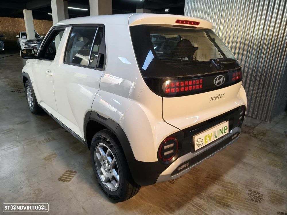 Hyundai Inster 49 kWh Style Plus - 14