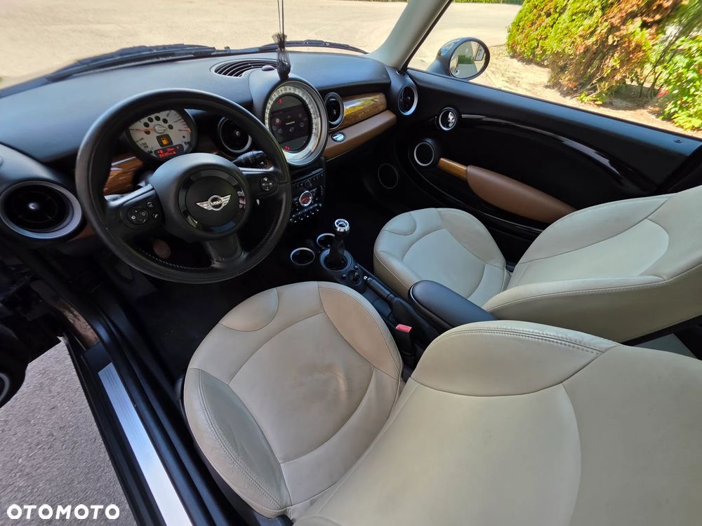 MINI Cooper Standard - 19