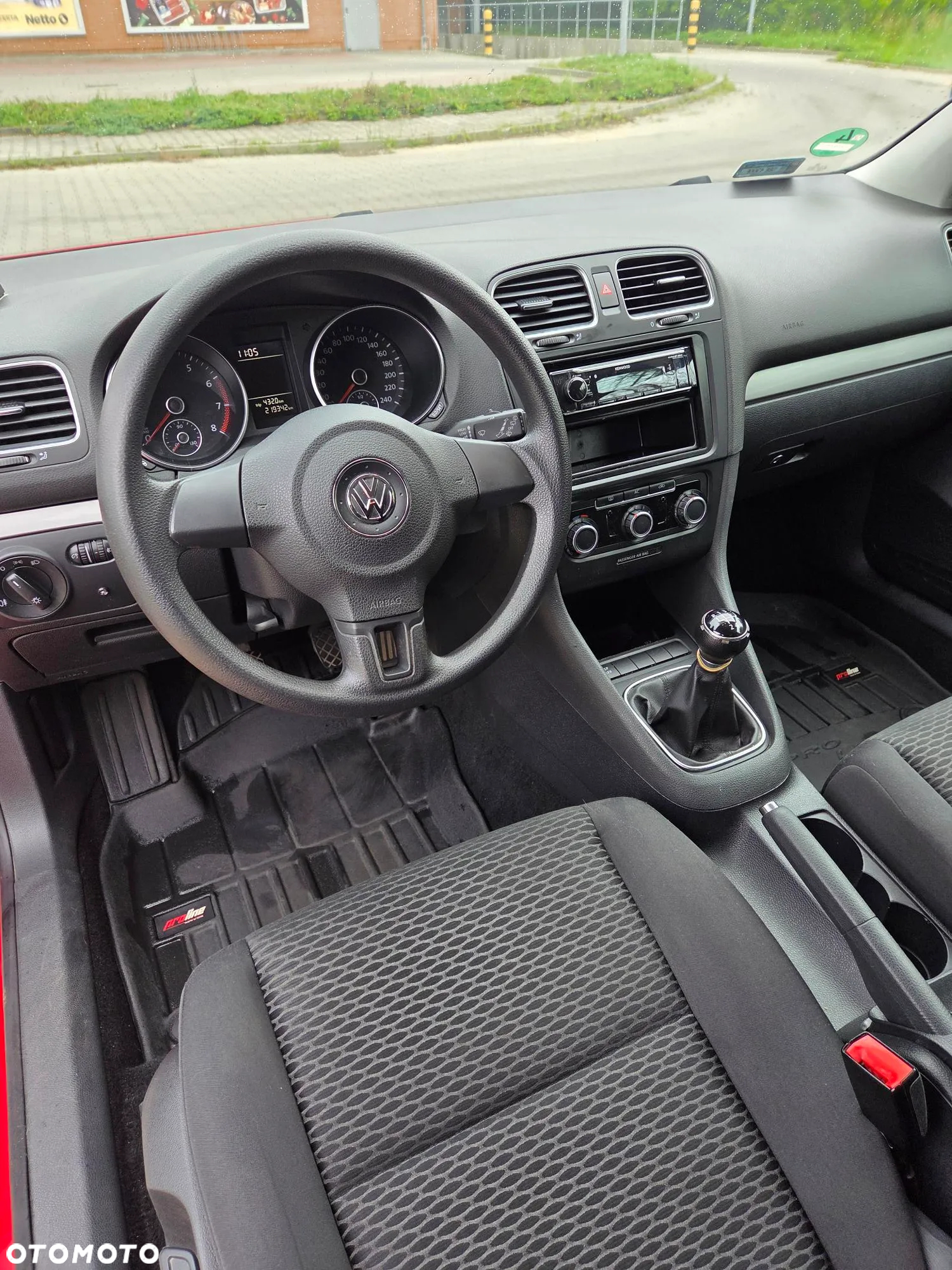 Volkswagen Golf 1.4 Comfortline - 8