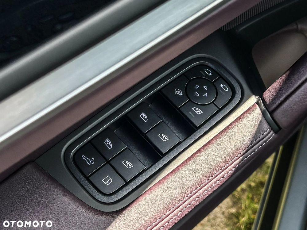 Porsche Cayenne E-Hybrid PHEV - 14