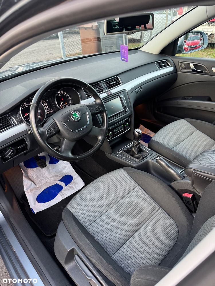 Skoda Superb - 24