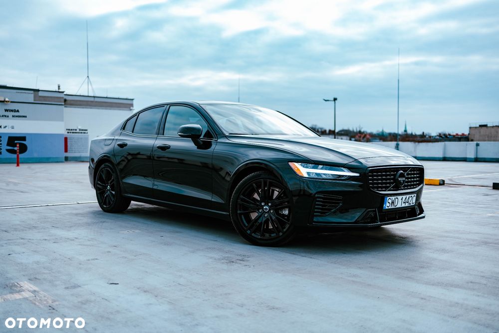 Volvo S60 T8 Recharge AWD Ultimate Dark - 6