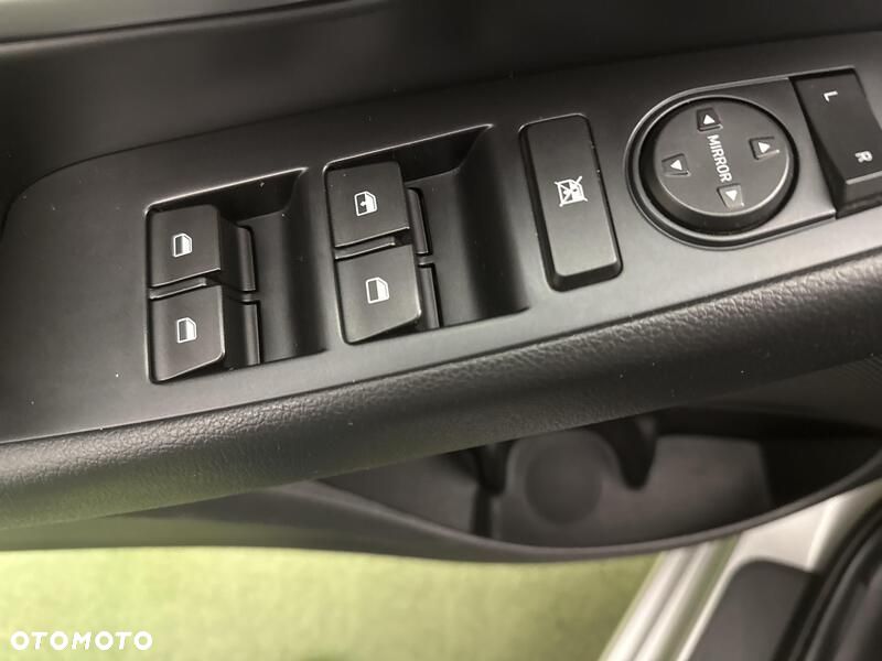 Hyundai i30 1.5 DPI Modern - 12