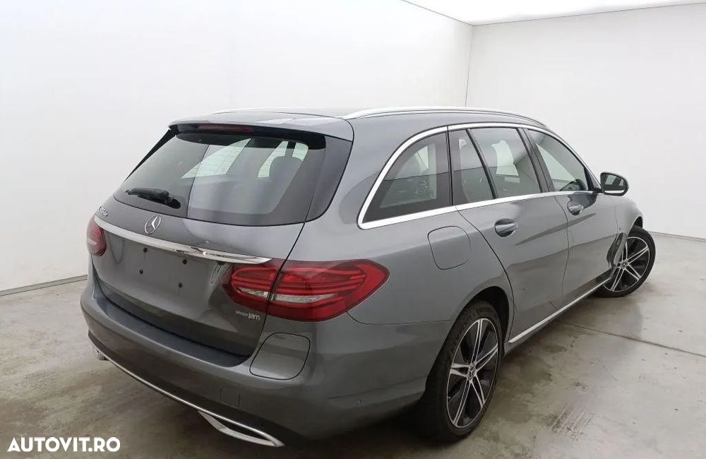 Mercedes-Benz C ver-300-de-4matic-t-9g--tronic - 2