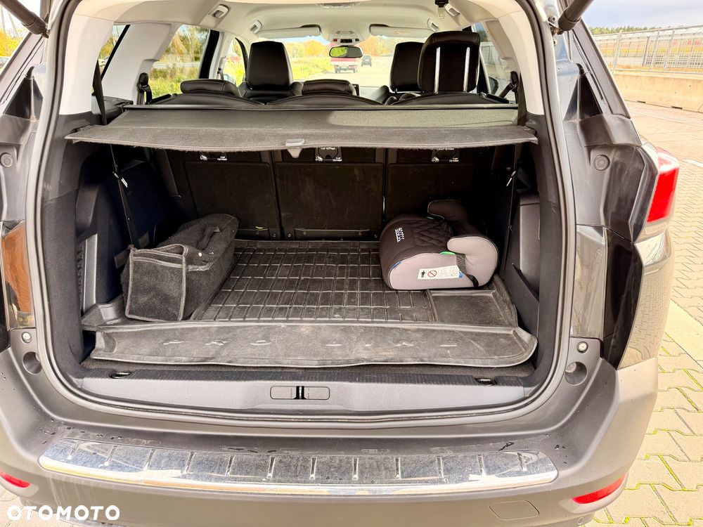 Peugeot 5008 1.6 BlueHDI Allure S&S EAT6 - 7