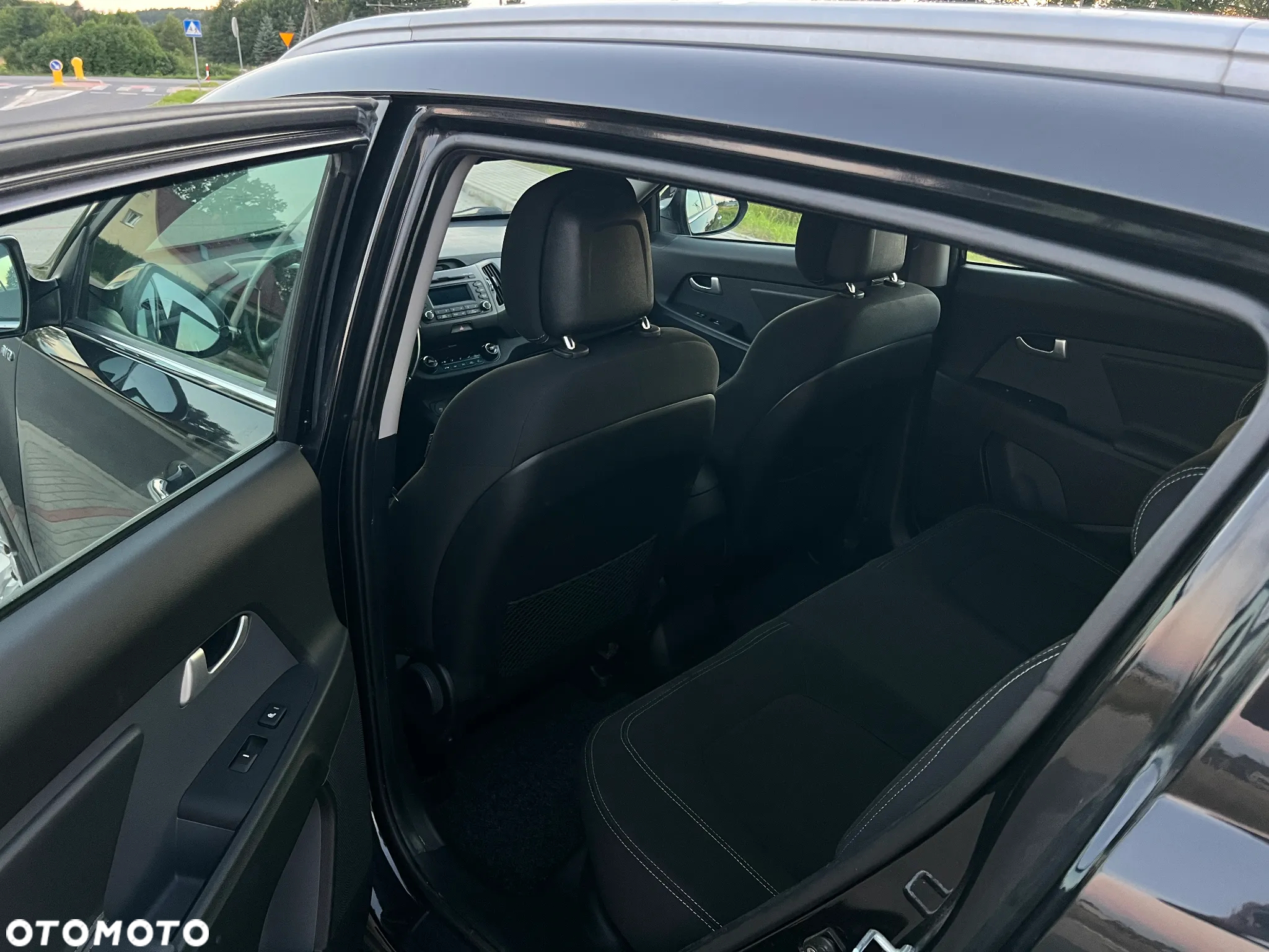 Kia Sportage 2.0 CRDI XL - 13
