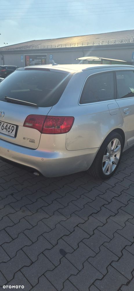Audi A6 Avant - 16