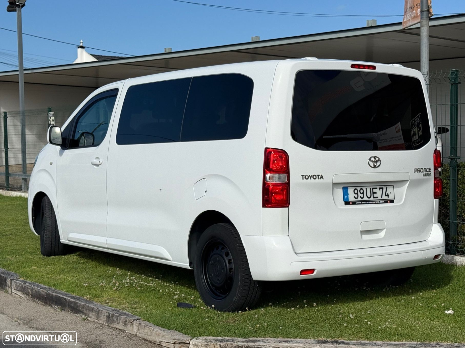 Toyota Proace Verso 1.6 D-4D L2 1.2T Comfort 9L TC+TAC - 2