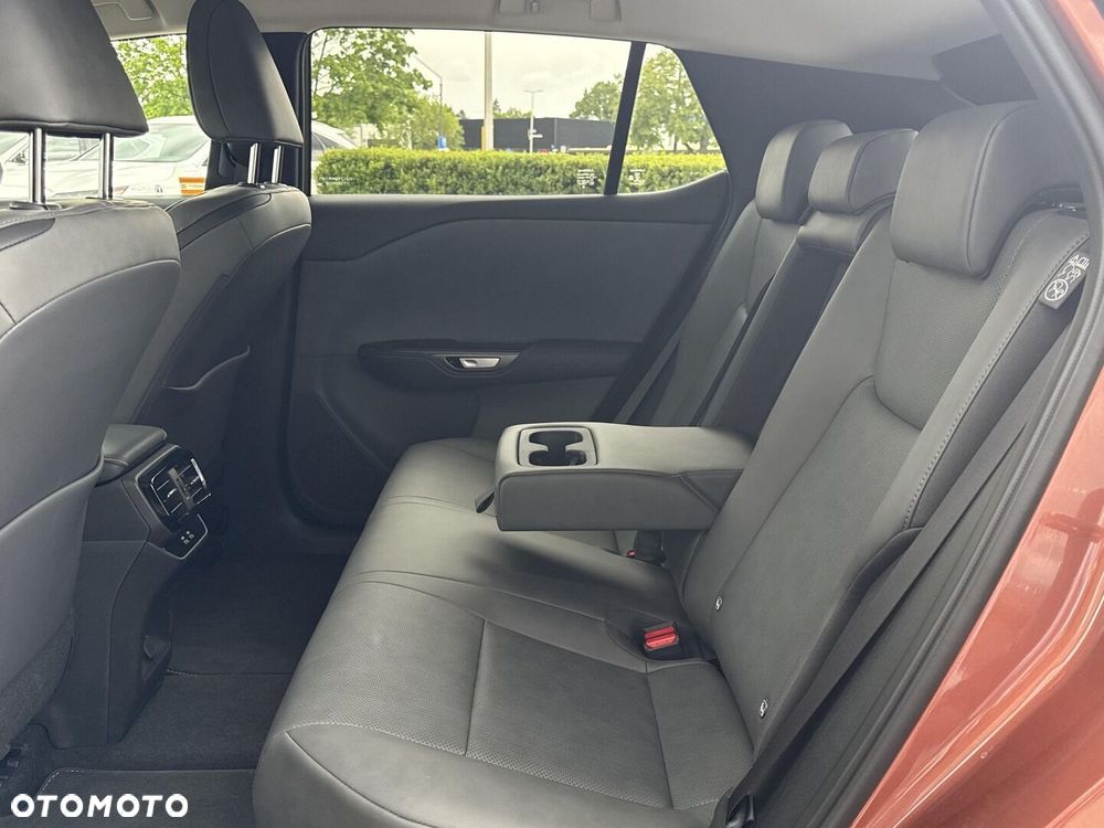 Lexus RZ 300e Prestige - 12