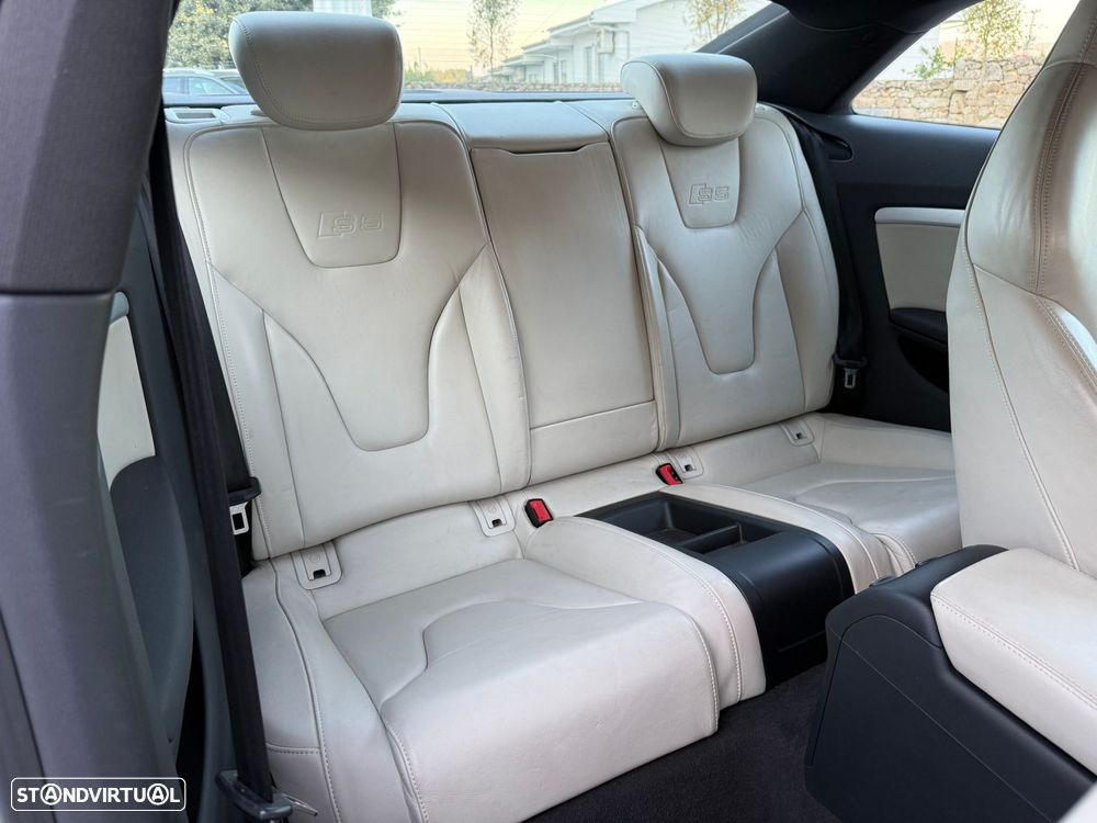 Audi S5 4.2 FSi quattro Tiptronic - 21