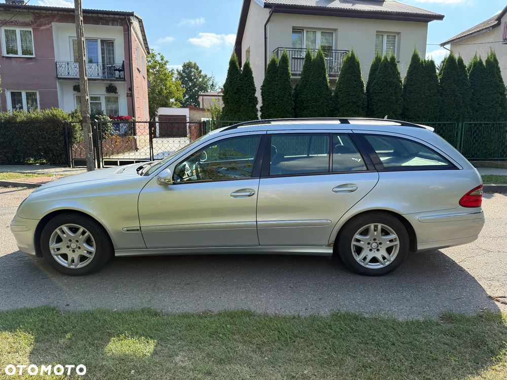 Mercedes-Benz Klasa E 220 T CDI Automatik Elegance - 5