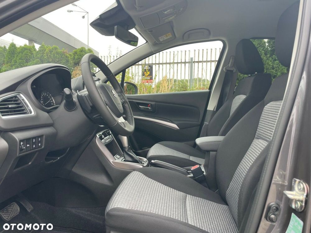 Suzuki SX4 S-Cross - 17