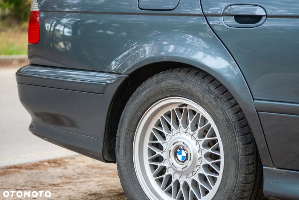 BMW Seria 5 - 18
