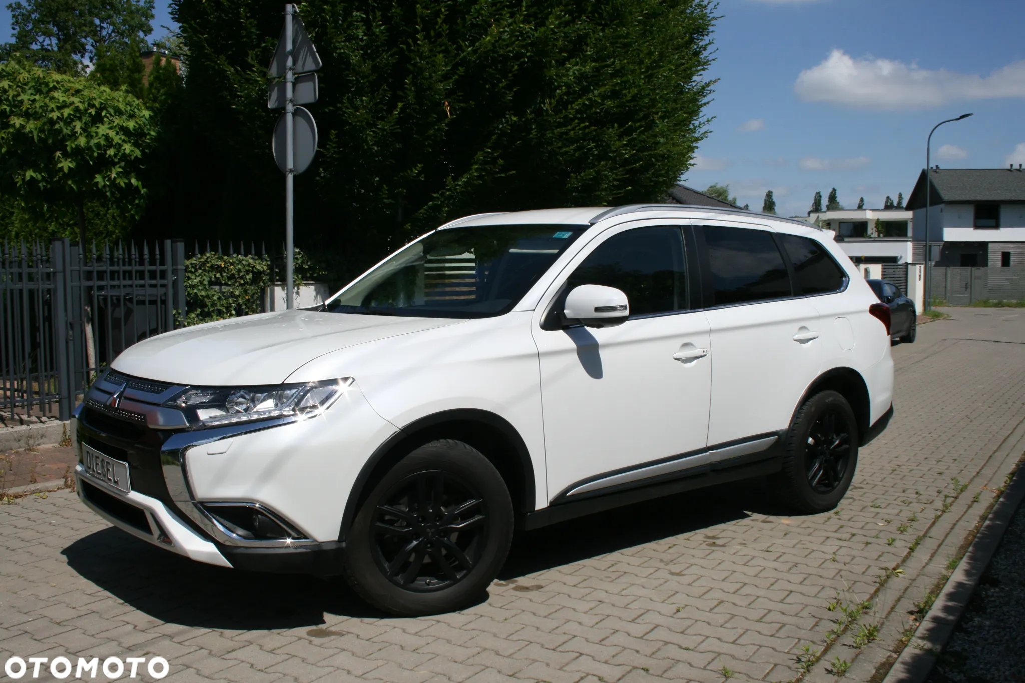 Mitsubishi Outlander 2.2 DID Intense + 4WD - 22