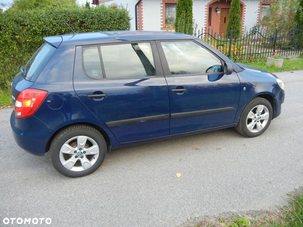 Skoda Fabia - 6