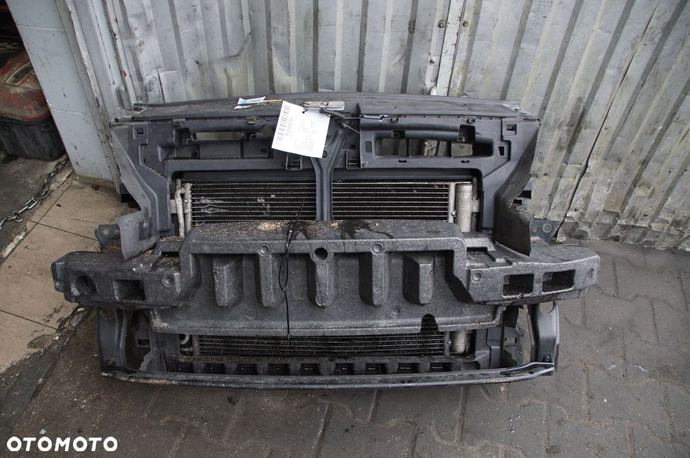PAS PRZEDNI CHŁODNICE VOLKSWAGEN CADDY III 1.6 TDI FV23 - 1
