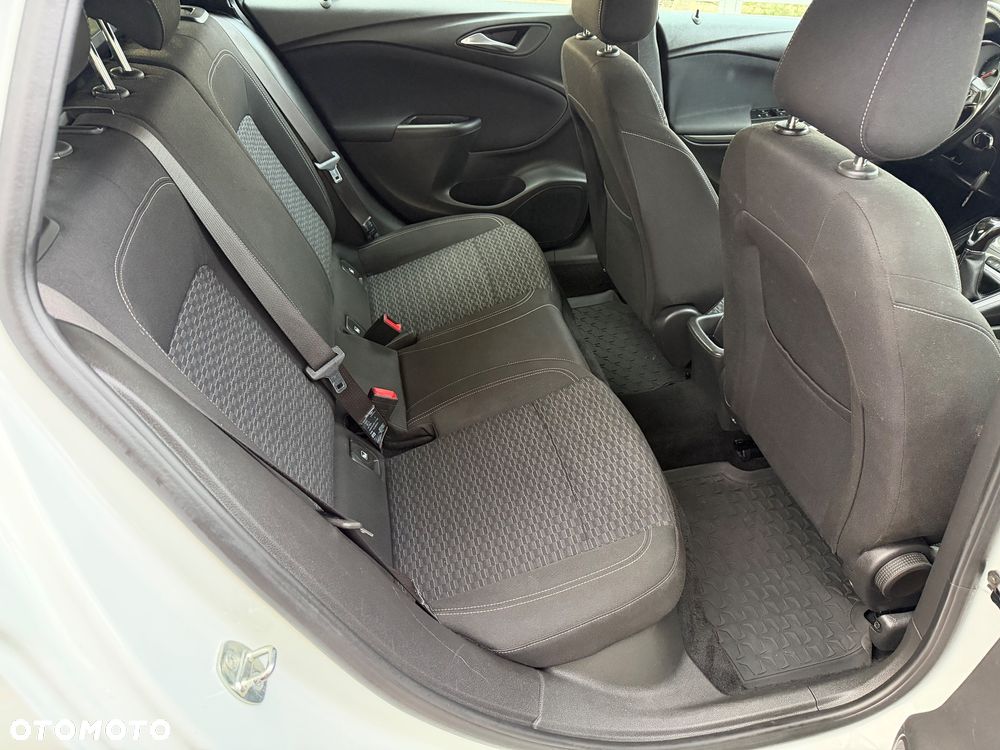 Opel Astra 1.6 D Start/Stop Edition - 28