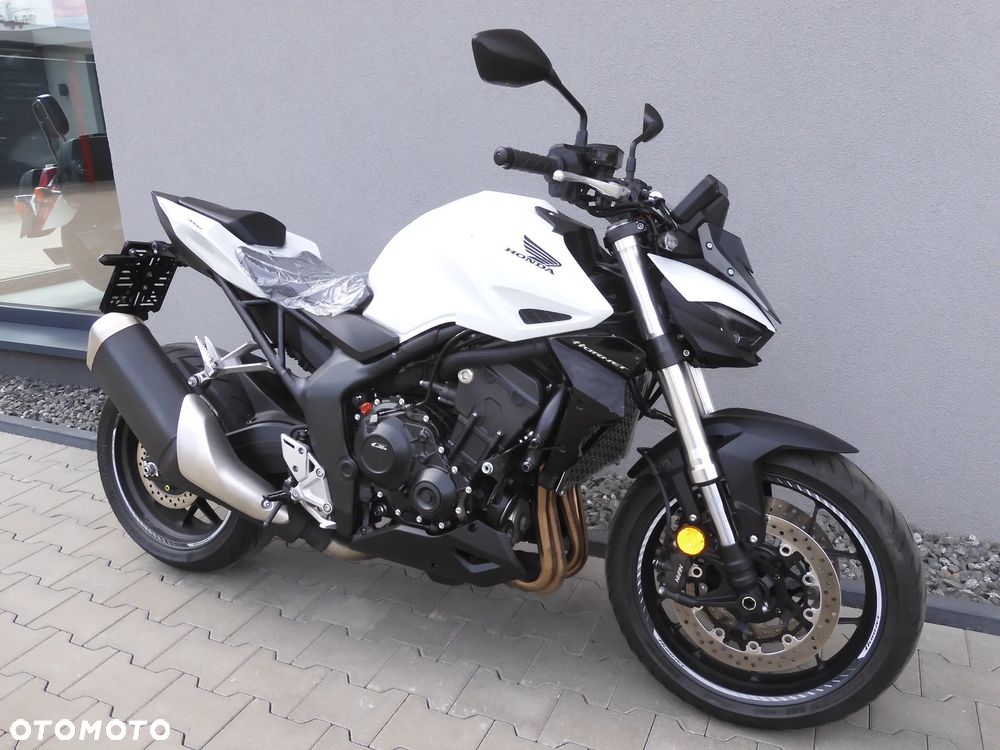Honda Hornet - 2