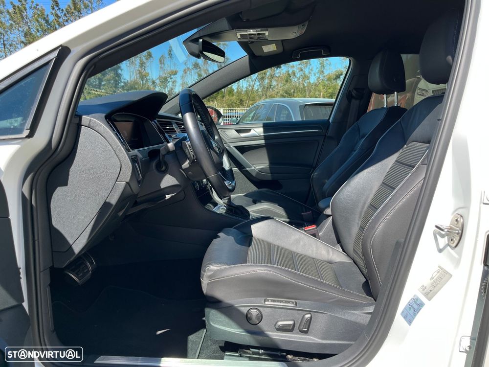 VW Golf 1.4 GTE Plug-In-Hybrid DSG - 15