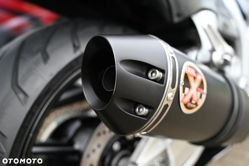 Suzuki GSX-R - 27