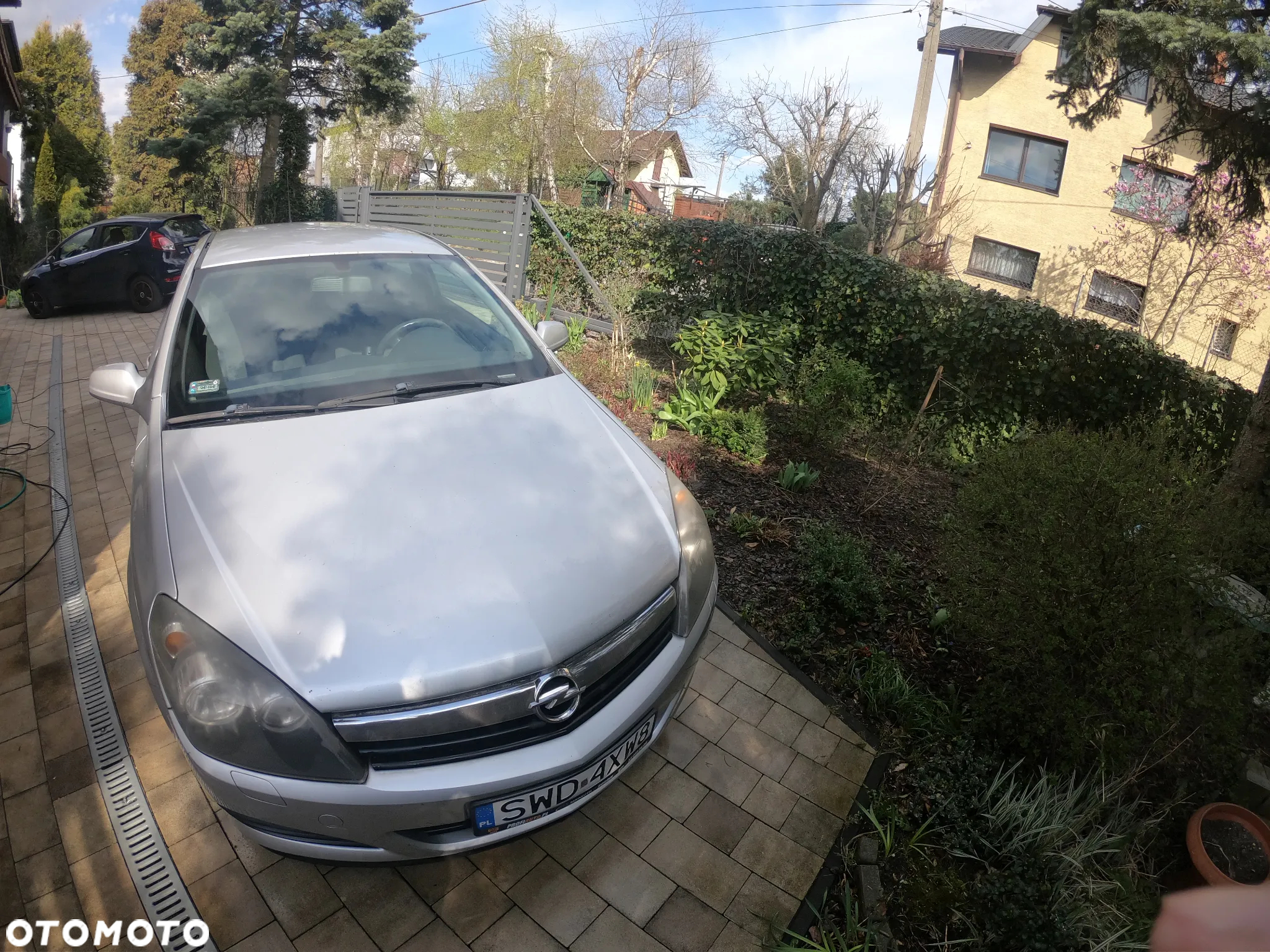 Opel Astra III GTC 1.4 Cosmo - 6
