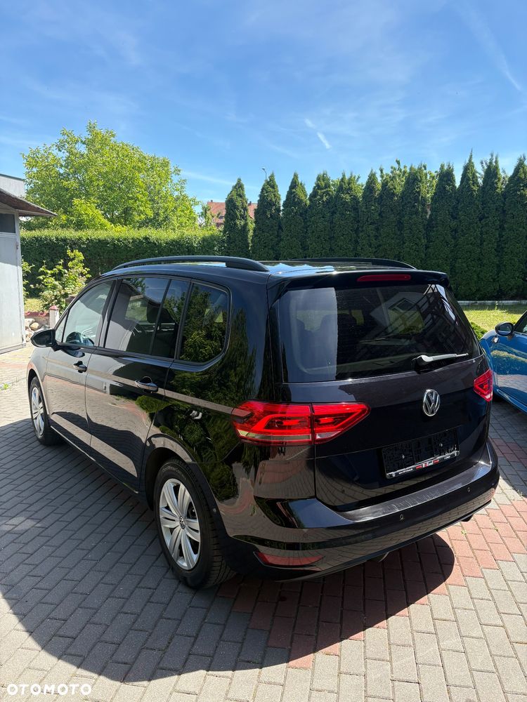 Volkswagen Touran 1.2 TSI BMT Comfortline - 4