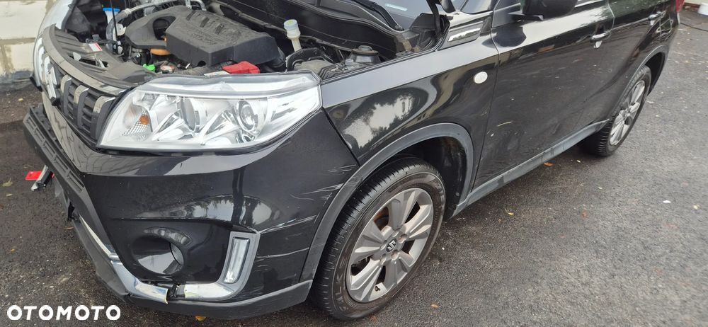 Suzuki Vitara 1.0 Boosterjet Premium 4WD - 14