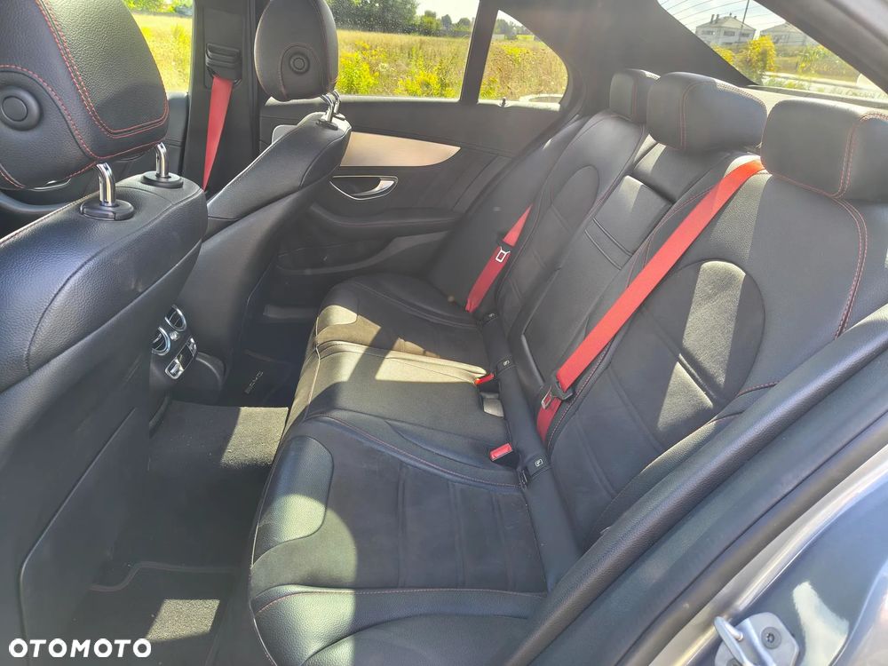 Mercedes-Benz Klasa C 450 AMG 4Matic 7G-TRONIC - 10