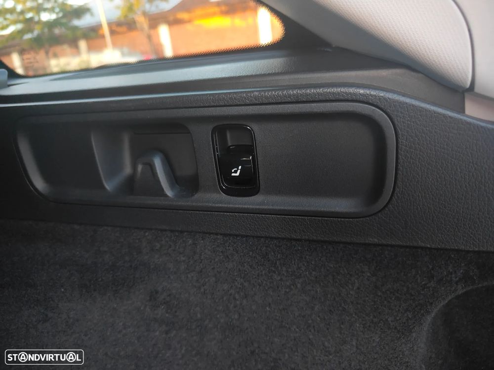 Mercedes-Benz C 300 de T 9G-TRONIC Avantgarde Advanced - 22