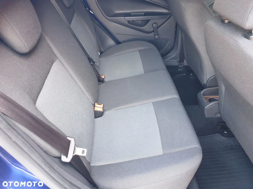 Ford Fiesta - 16