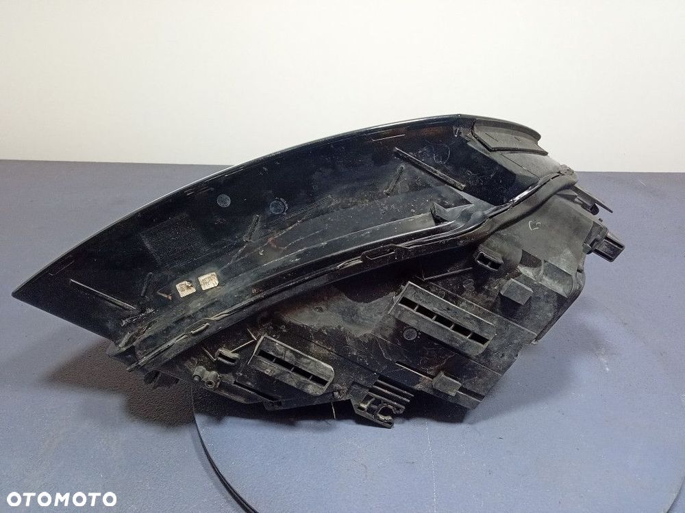 AUDI Q5 I 8R 08- REFLEKTOR LEWY BIXENON EU 8R0941003AF - 8