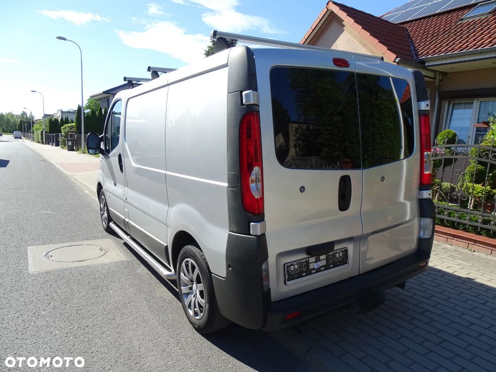 Renault Trafik 2,0 DCI 115 KONI L1 H1 Klima -sprawna, HAK, Automat , Relingi dachowe ,paka 2,40 m. - 3