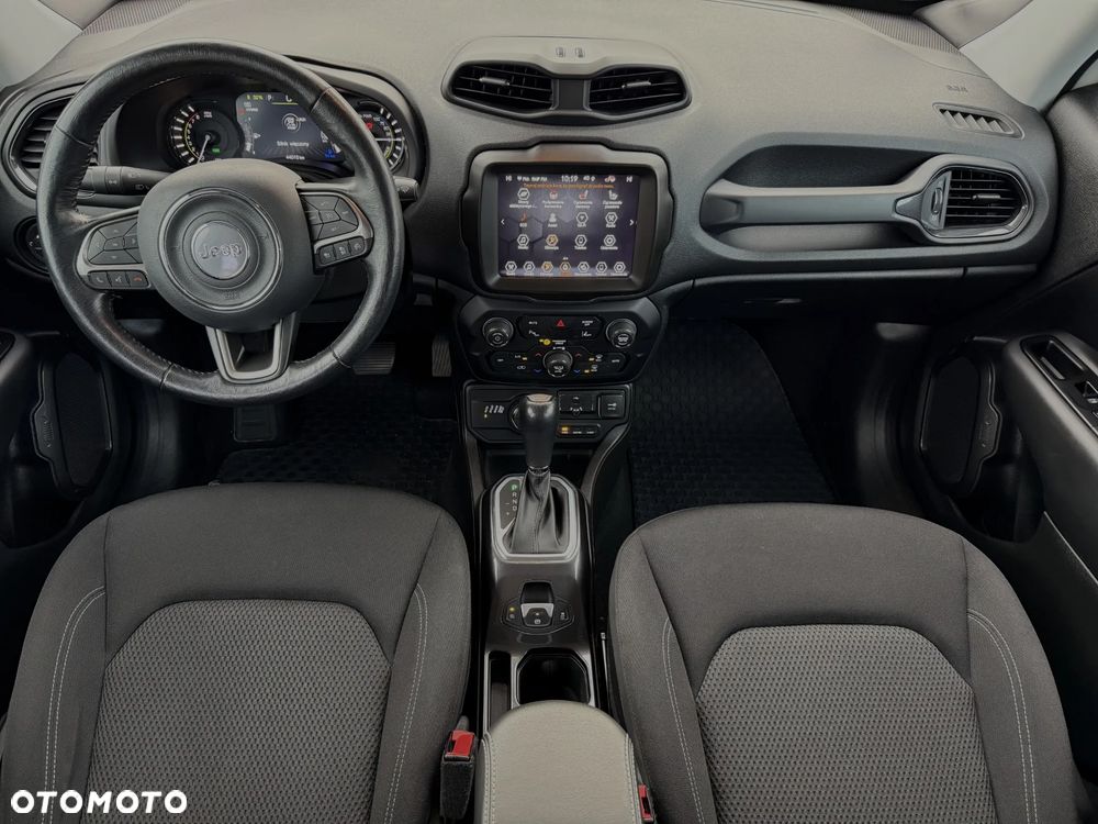 Jeep Renegade - 12