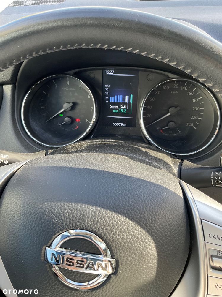 Nissan Qashqai 1.6 DIG-T N-Connecta - 9