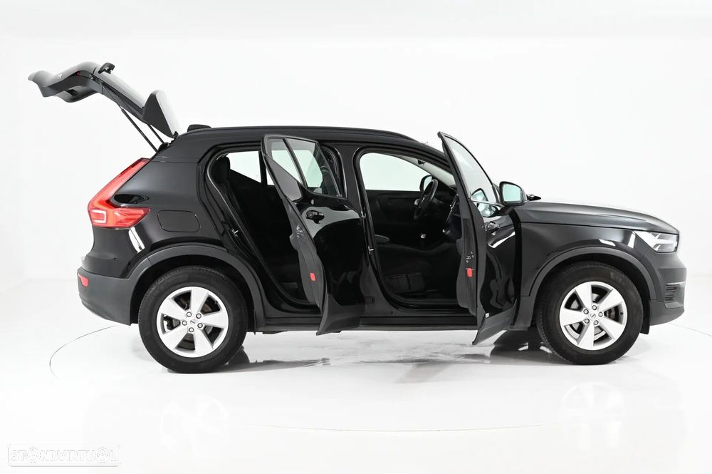 Volvo XC 40 1.5 T2 Momentum - 6