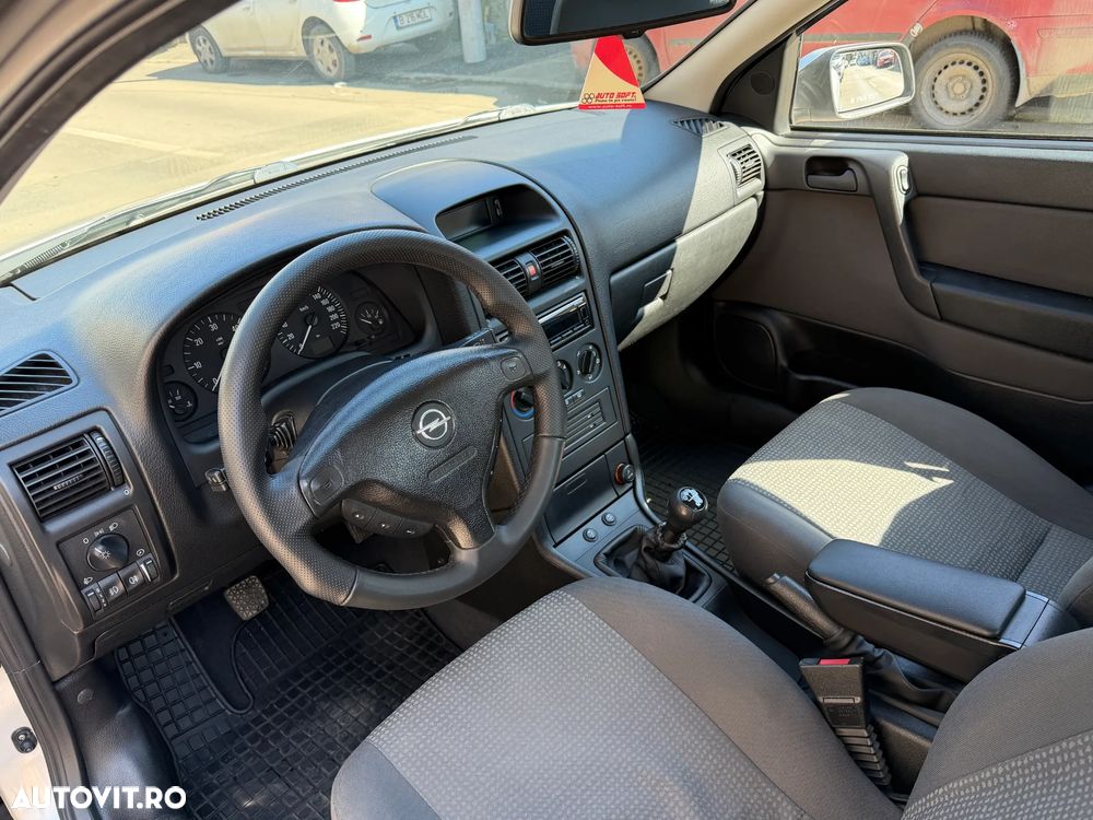 Opel Astra 1.7 CDI Enjoy - 10