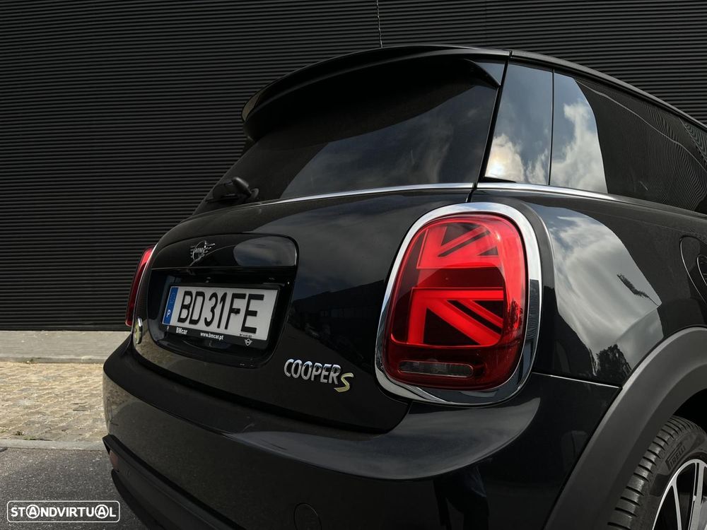 MINI 3 Portas Cooper SE Classic - 24