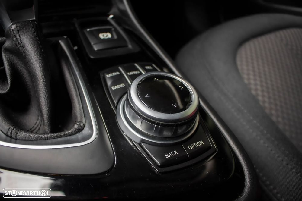 BMW 216 Gran Tourer d Aut. Advantage - 20