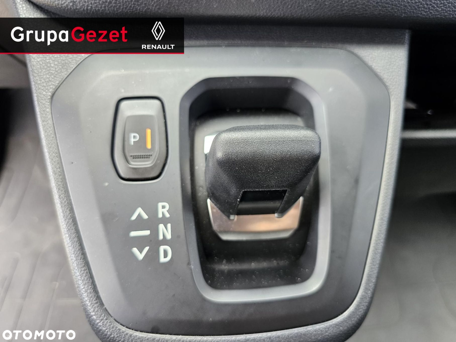 Renault Trafic - 12