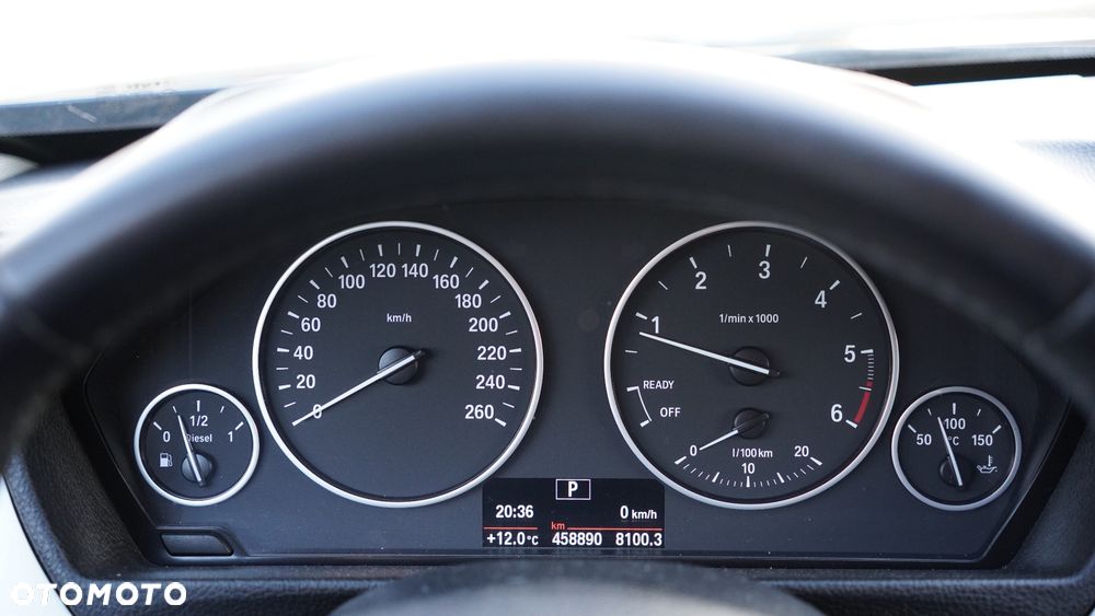 BMW Seria 3 318d - 14