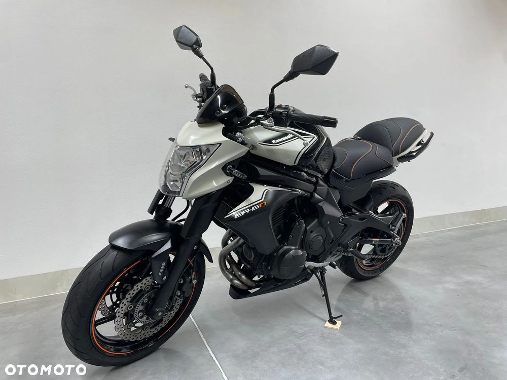 Kawasaki ER - 11