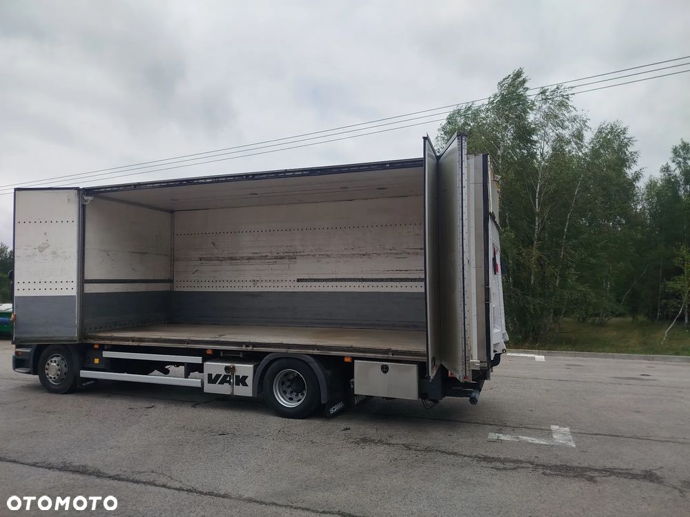 Scania P 360 - 10