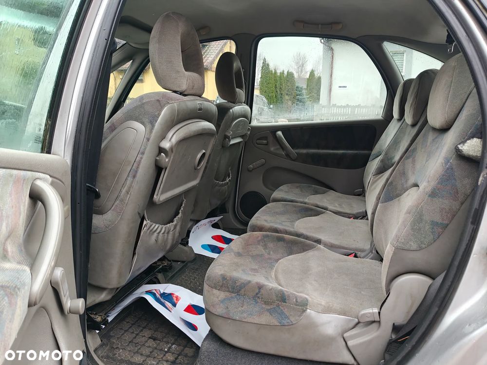 Citroën Xsara Picasso 1.8i Confort - 8