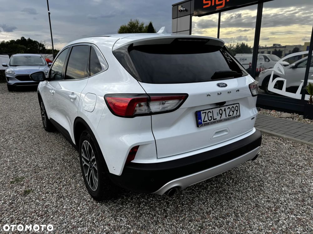 Ford Kuga 2.5P PHEV FWD Titanium - 11