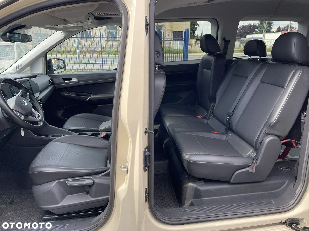 Volkswagen Caddy 2.0 TDI BMT (7-Si.) DSG Edition Maxi - 22