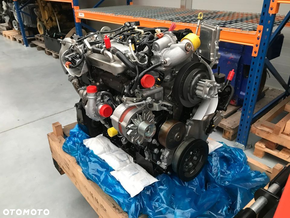 Silnik Caterpillar C3.4 Perkins 854E -E34TA C 3.4B 102 KM - 3