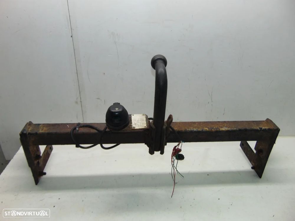 Mitsubishi Pajero gancho reboque - 1