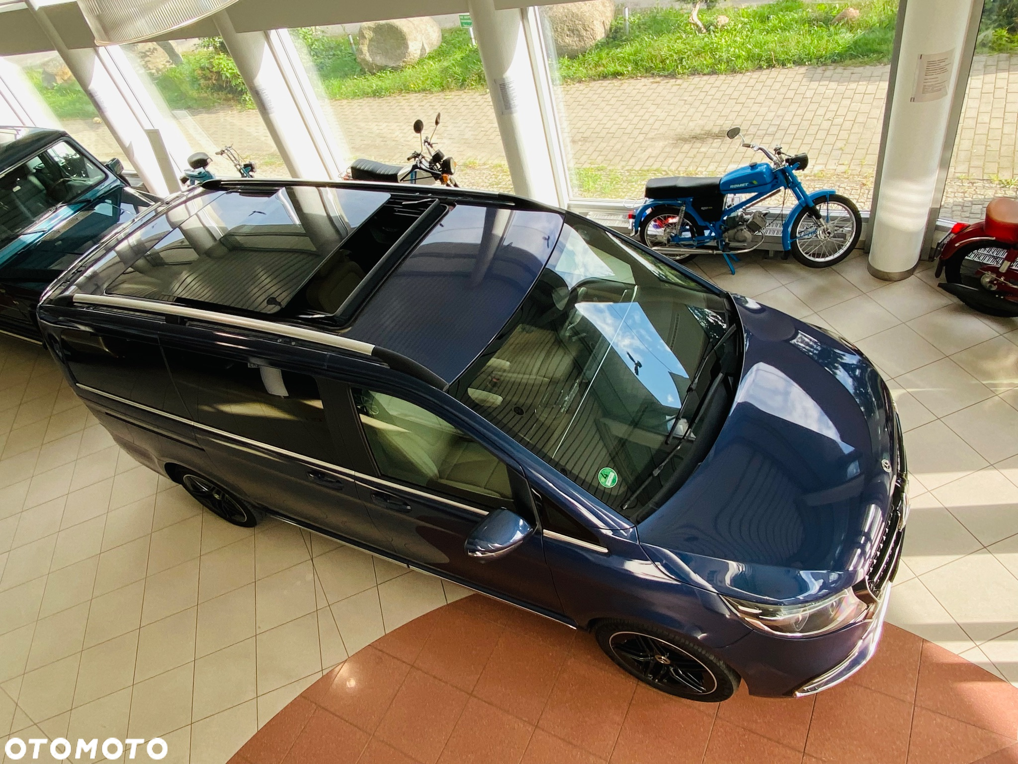 Mercedes-Benz Klasa V 300 d 4-Matic 9G-Tronic Exclusive (d³ugi) - 14